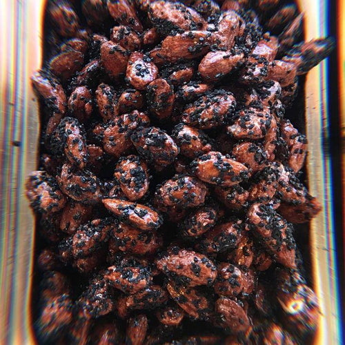 Amandes caramélisées au graines de nigelle