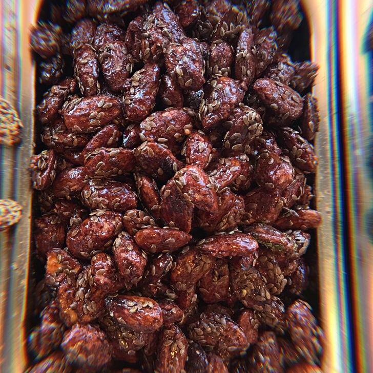 Amandes caramélisées aux graines de lin